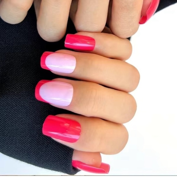 24 piece Square Acrylic French Tip Nails - Picture 6 of 6